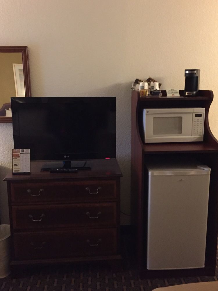 Quality Inn Milwaukee- Brookfield Εξωτερικό φωτογραφία