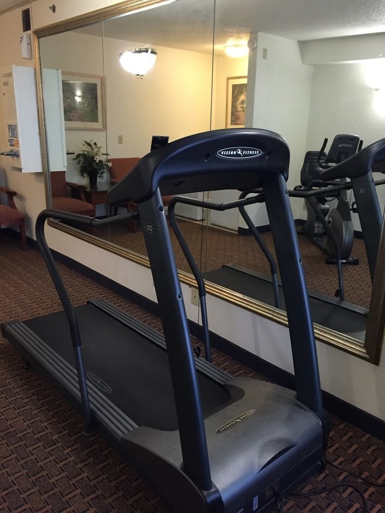 Quality Inn Milwaukee- Brookfield Εξωτερικό φωτογραφία