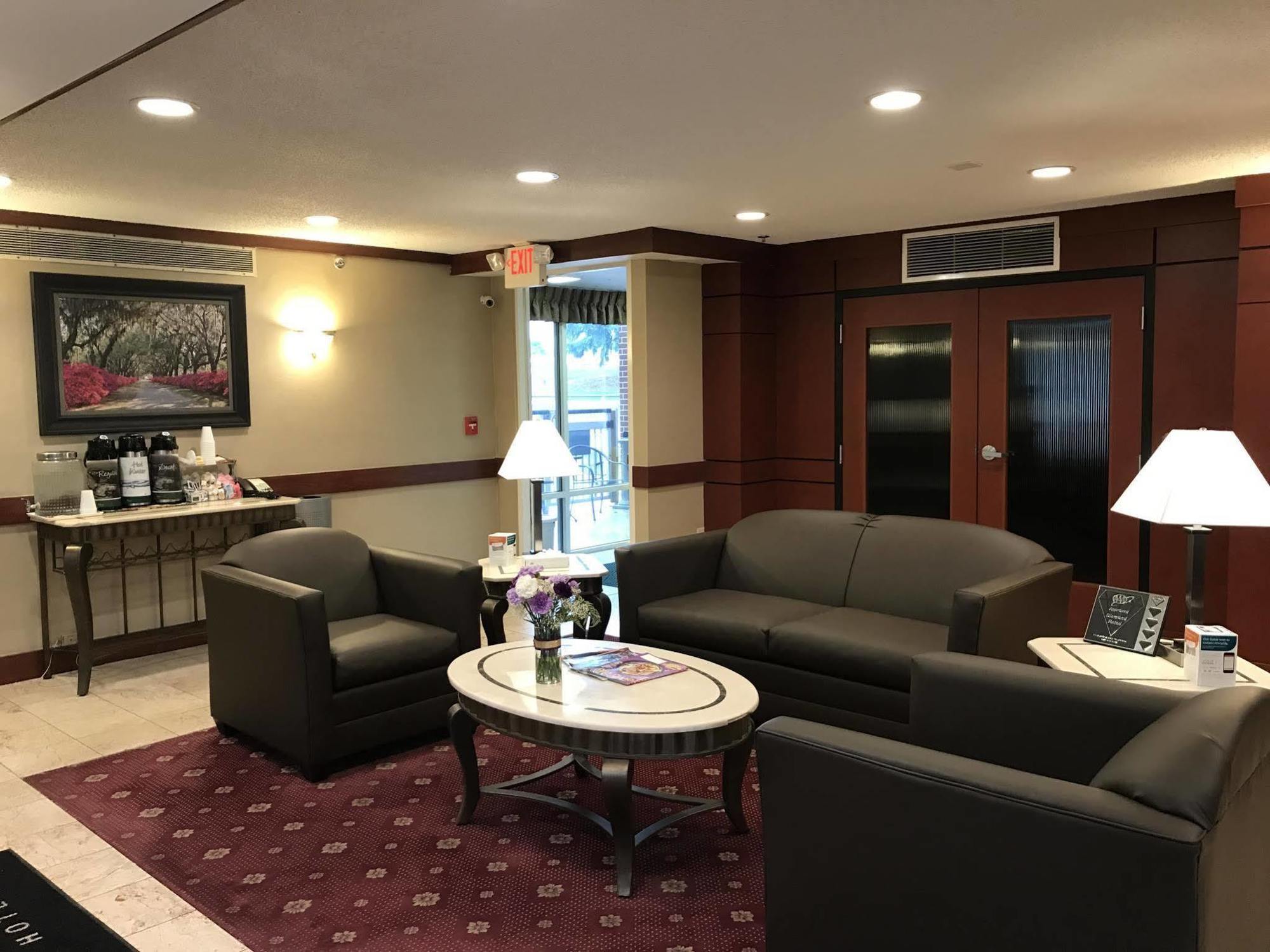 Quality Inn Milwaukee- Brookfield Εξωτερικό φωτογραφία